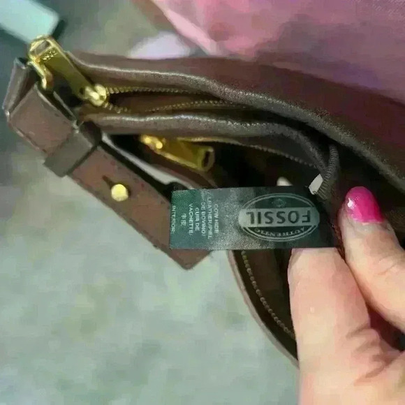 FOSSIL "Preston" Brown Pebbled Leather Expandable Crossbody - Picture 6 of 7